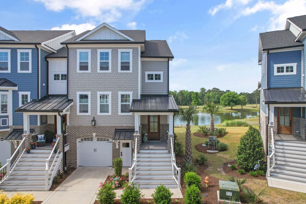 620 Eastwood Park Road Unit 18A | Pending