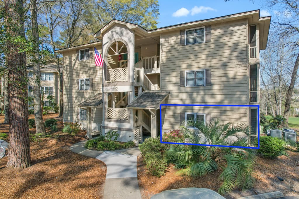 215 Clubhouse Road Unit 2 | River Creek I